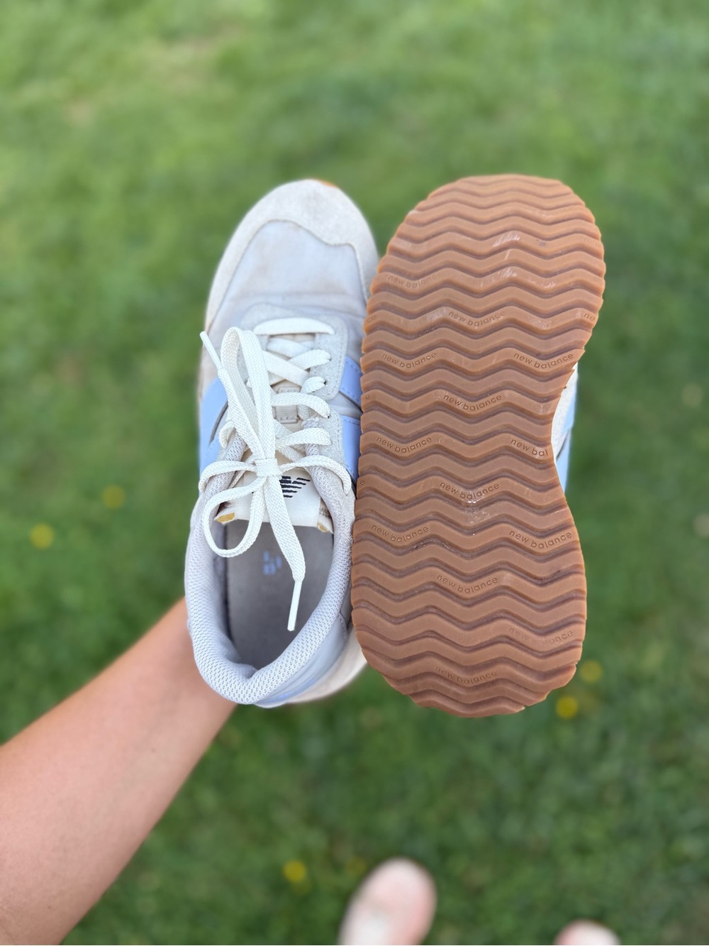 New Balance Women’s 237 - Picture 2 of 4